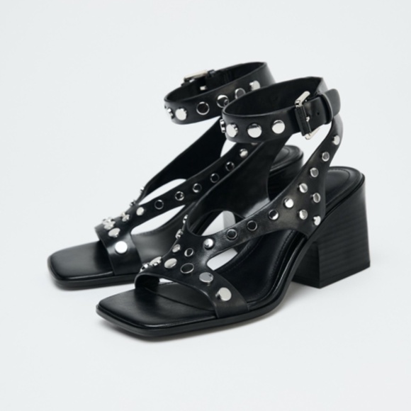 ZARA WOMAN NWT SS25 HIGH HEEL STUDDED SANDALS SHOES Black - Picture 1 of 3